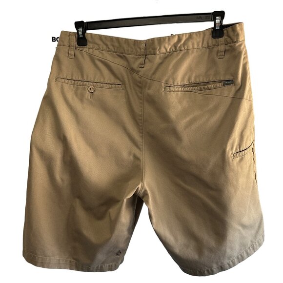 Volcom men’s size 36 polyester blend tan chino flat front shorts - Picture 2 of 8